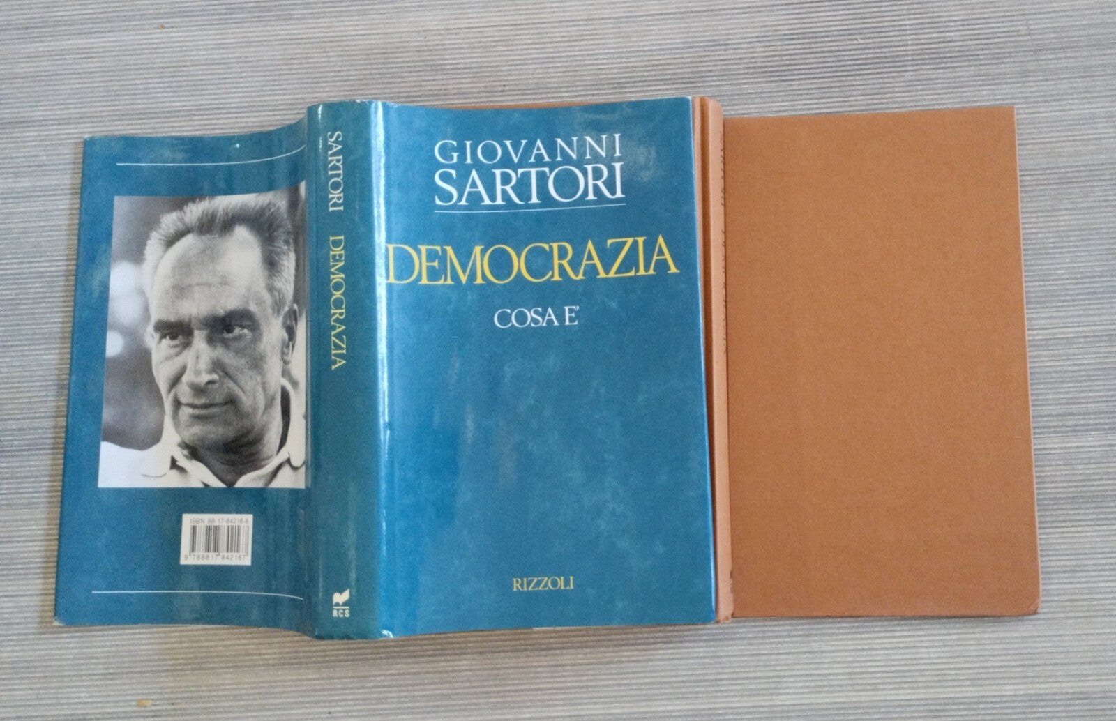 0 Democrazia: Cosa è – Giovanni Sartori – Rizzoli saggio scienza politica/ Usato